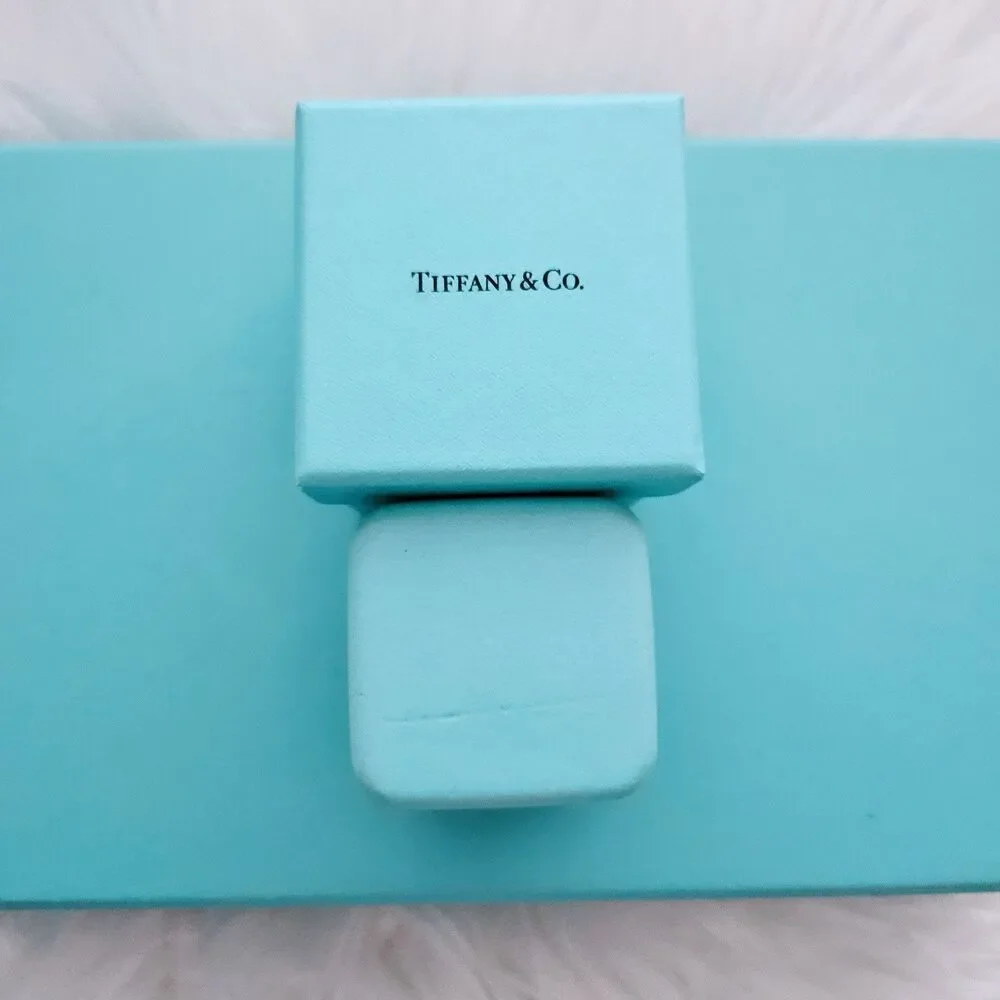 Tiffany & Co. Soleste Cushion Double Halo Diamond Engagement Ring 1.63 ct D VS1 - Picture 10 of 12